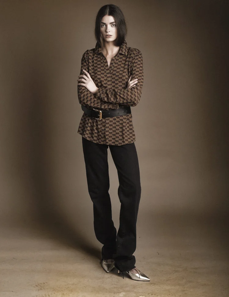 Olivia — model represented by HUEMAN RESOURCES