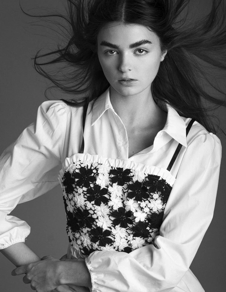 Olivia — model represented by HUEMAN RESOURCES