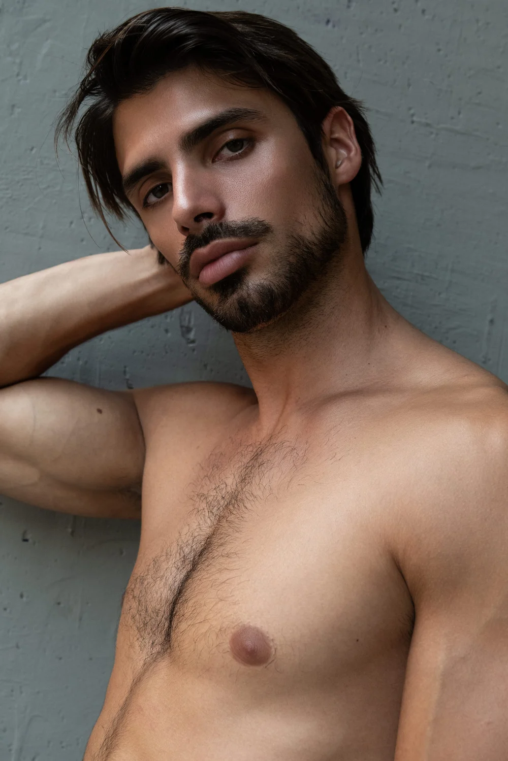 Avery — model represented by HUEMAN RESOURCES