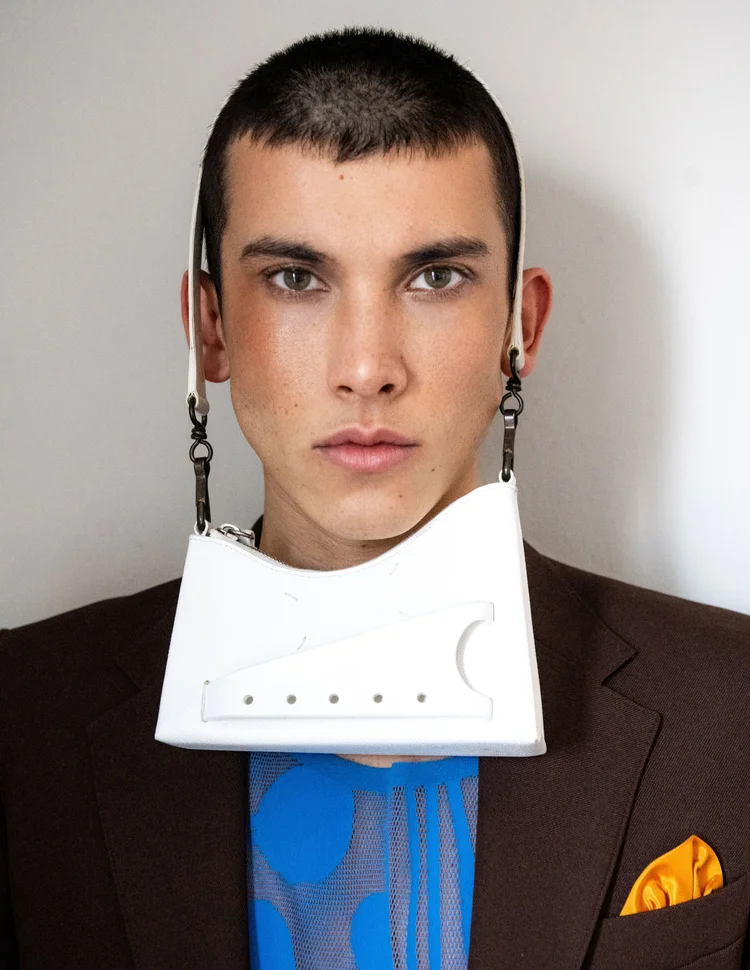 Ethan — model represented by HUEMAN RESOURCES