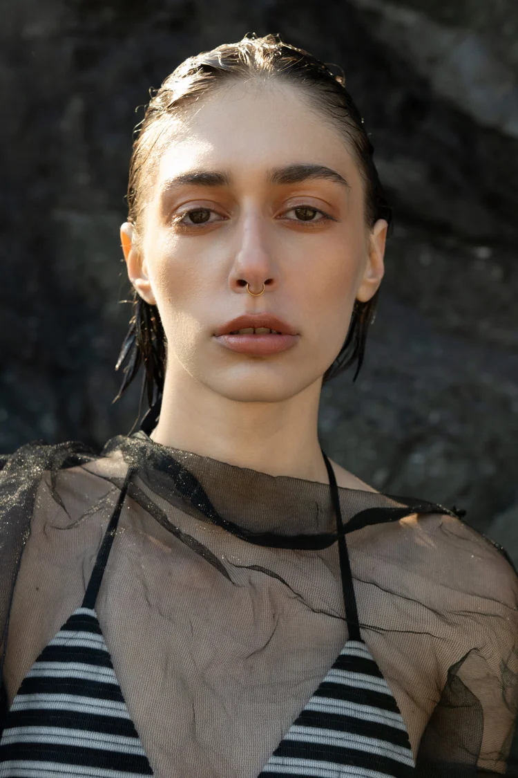 Jazmyn — model represented by HUEMAN RESOURCES