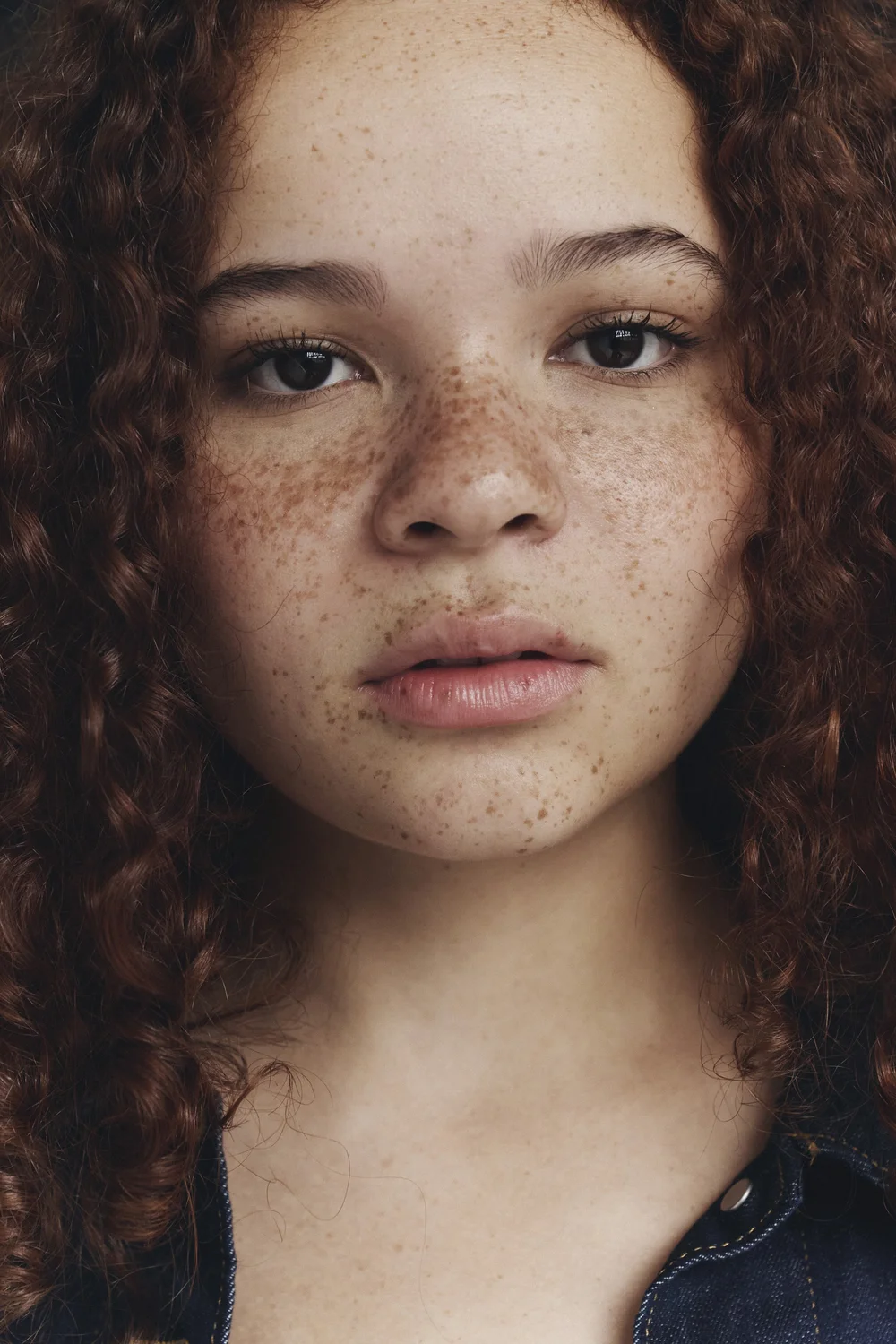 Sophia — model represented by HUEMAN RESOURCES