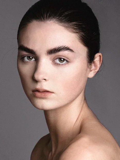 Olivia — model represented by HUEMAN RESOURCES